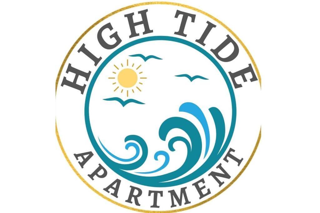 וויטלי ביי Hightide Seaside Apartment With Beach & Spanish City Views מראה חיצוני תמונה